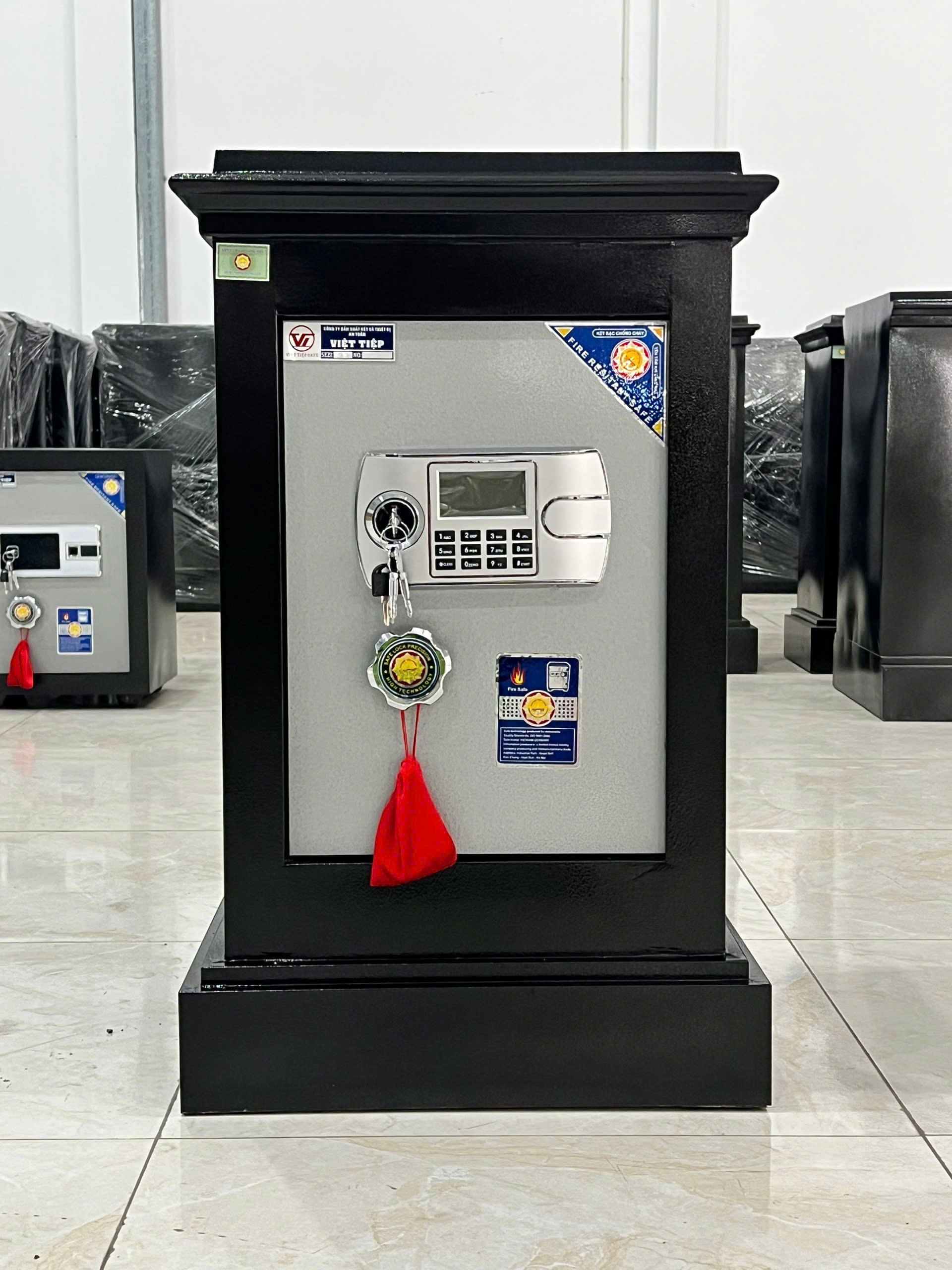 Két sắt Việt Tiệp Mẫu K45 khóa điện tử
