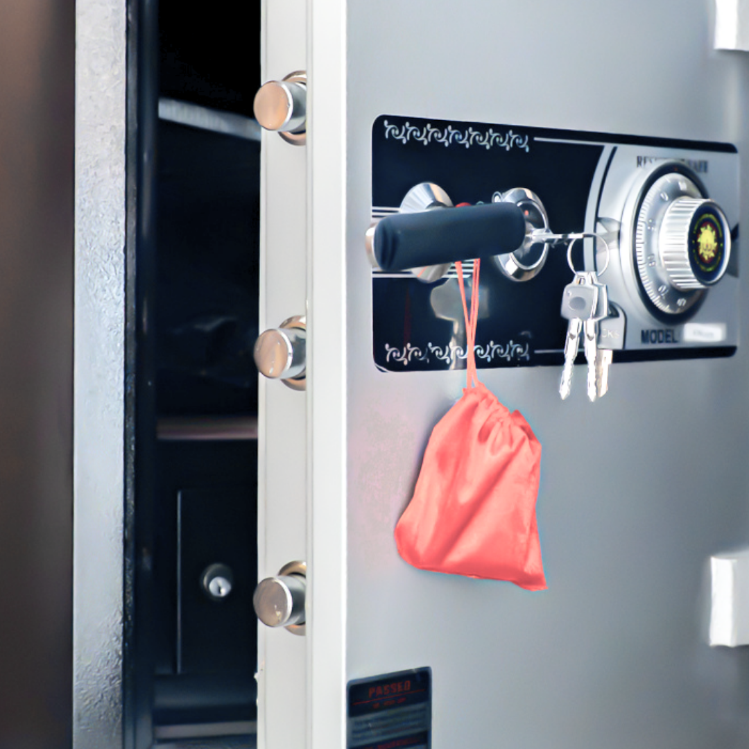 Két sắt Việt Tiệp Mẫu VT56 khóa cơ trắng Két sắt Việt Tiệp Mẫu VT56 khóa cơ trắng